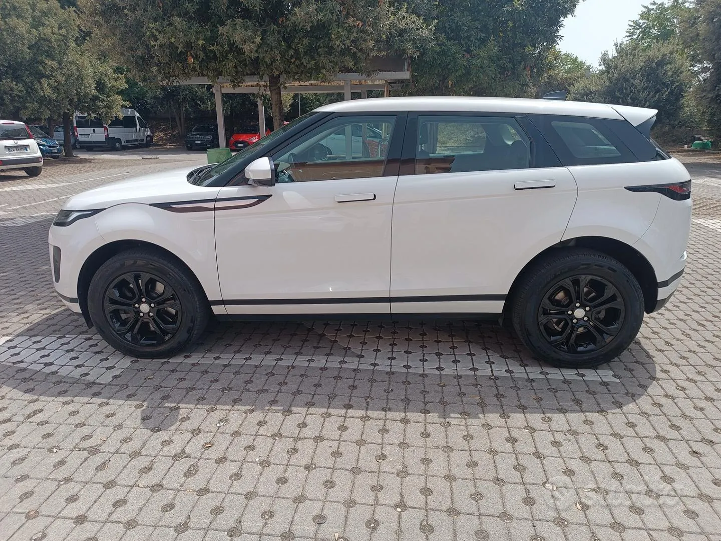 Land Rover Range Rover Evoque 2021 photo 5