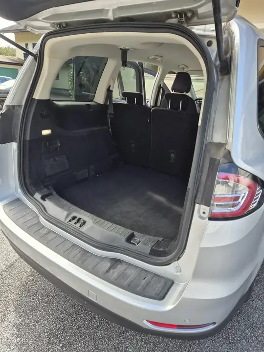 Ford Galaxy 2021 photo 3