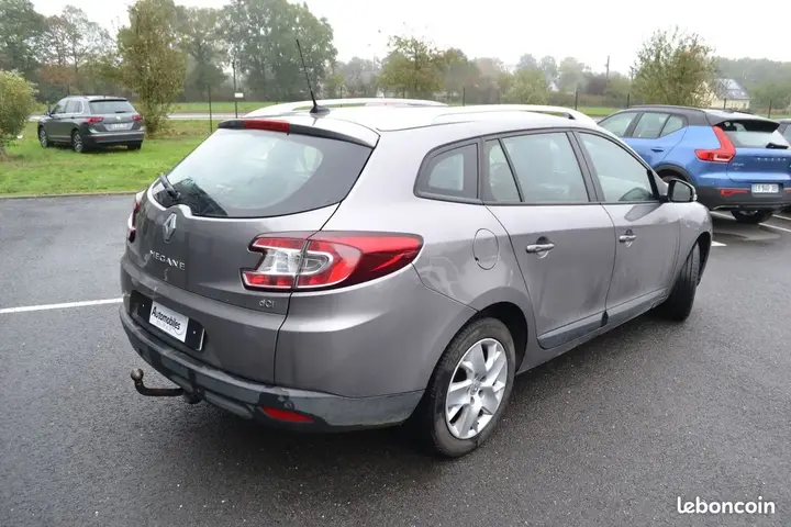 Renault Megane 2013 photo 4