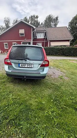 Volvo V70 2008 photo 4