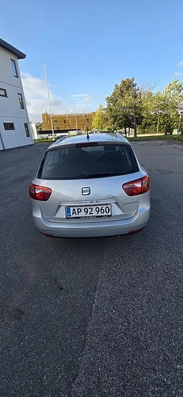 Seat Ibiza 2013 photo 4