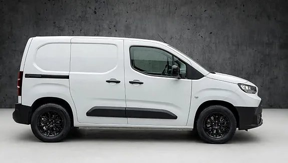 Toyota Proace City 2026 photo 3