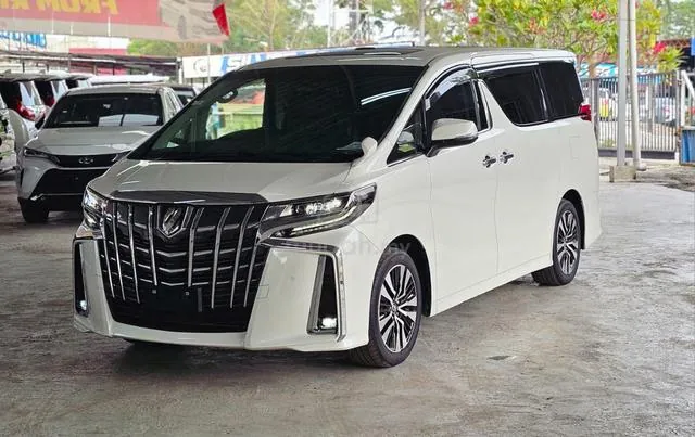 Hyundai Alphard