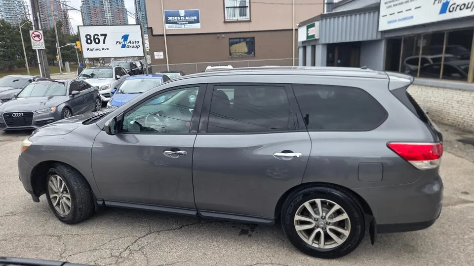 Nissan Pathfinder 2015 photo 2
