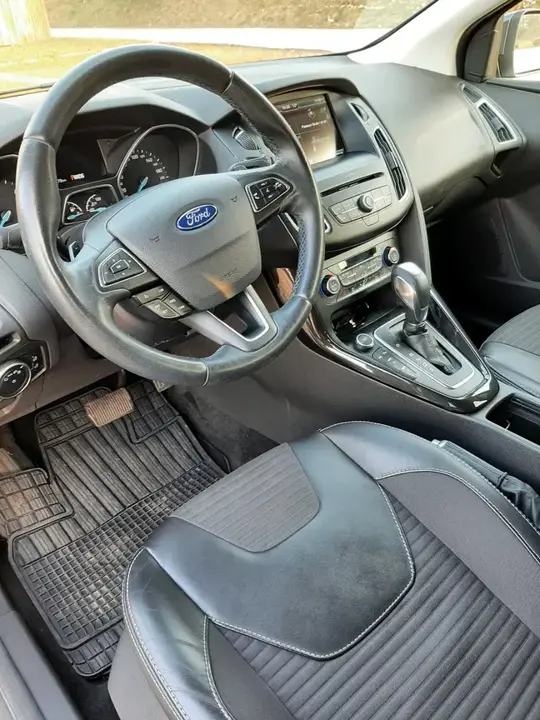 Ford Focus 2017 photo 3