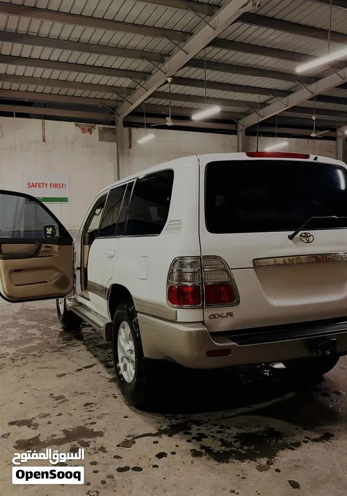 Toyota Land Cruiser 2004 photo 4