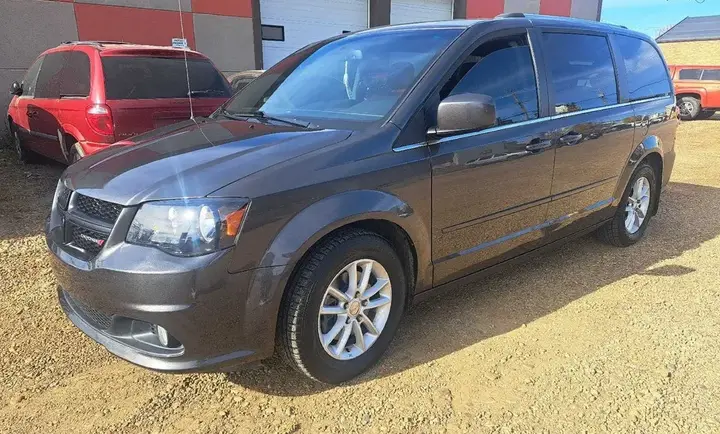 Dodge Grand Caravan 2016 photo 3