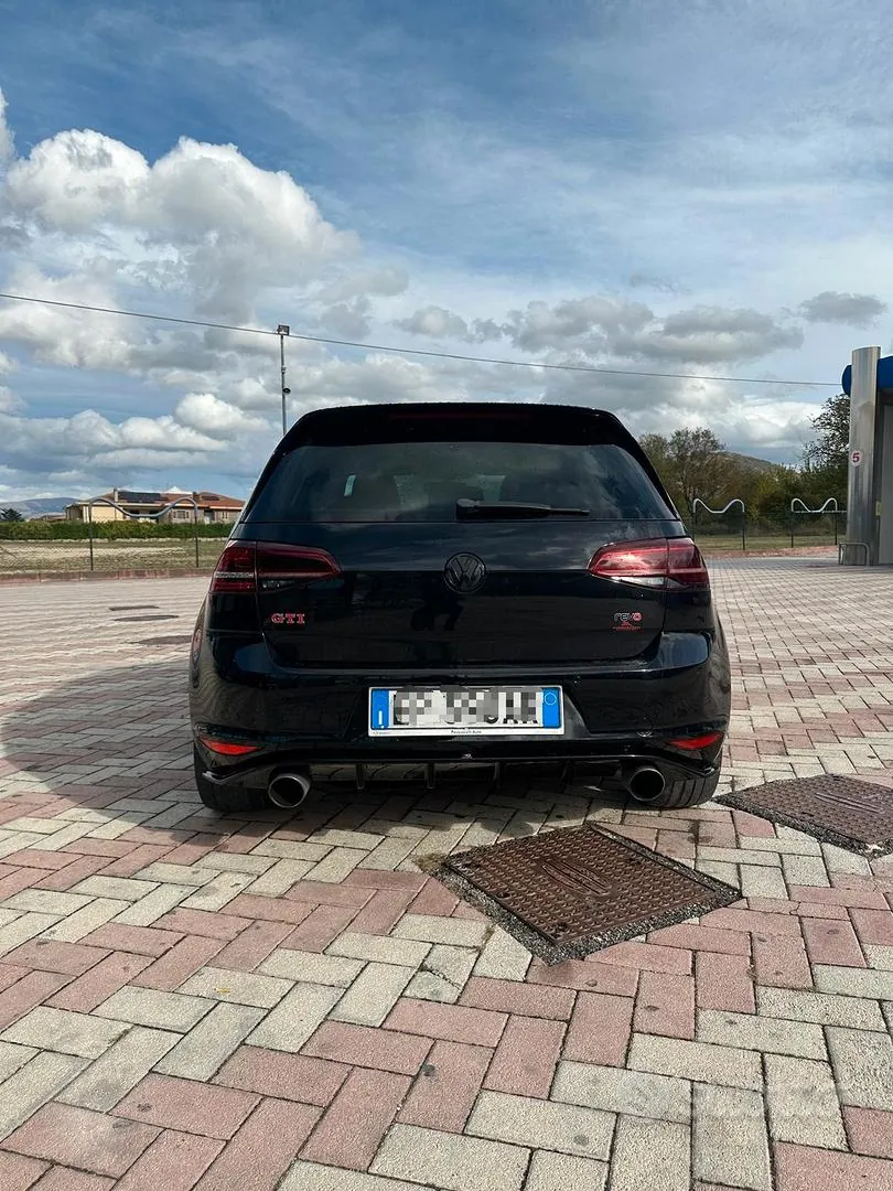 Volkswagen Golf 2015 photo 2