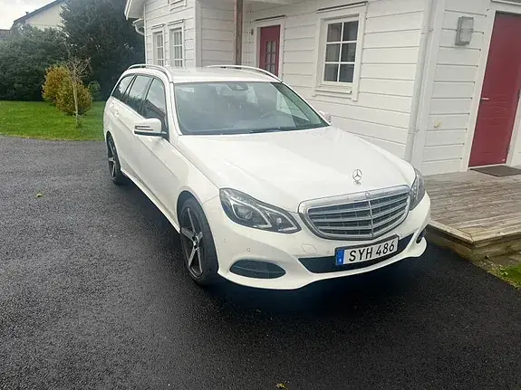 Mercedes-Benz E 220 2014 photo 2