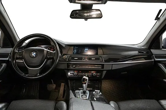 BMW 520D 2012 photo 4
