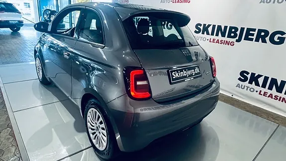 Fiat 500E 2023 photo 3