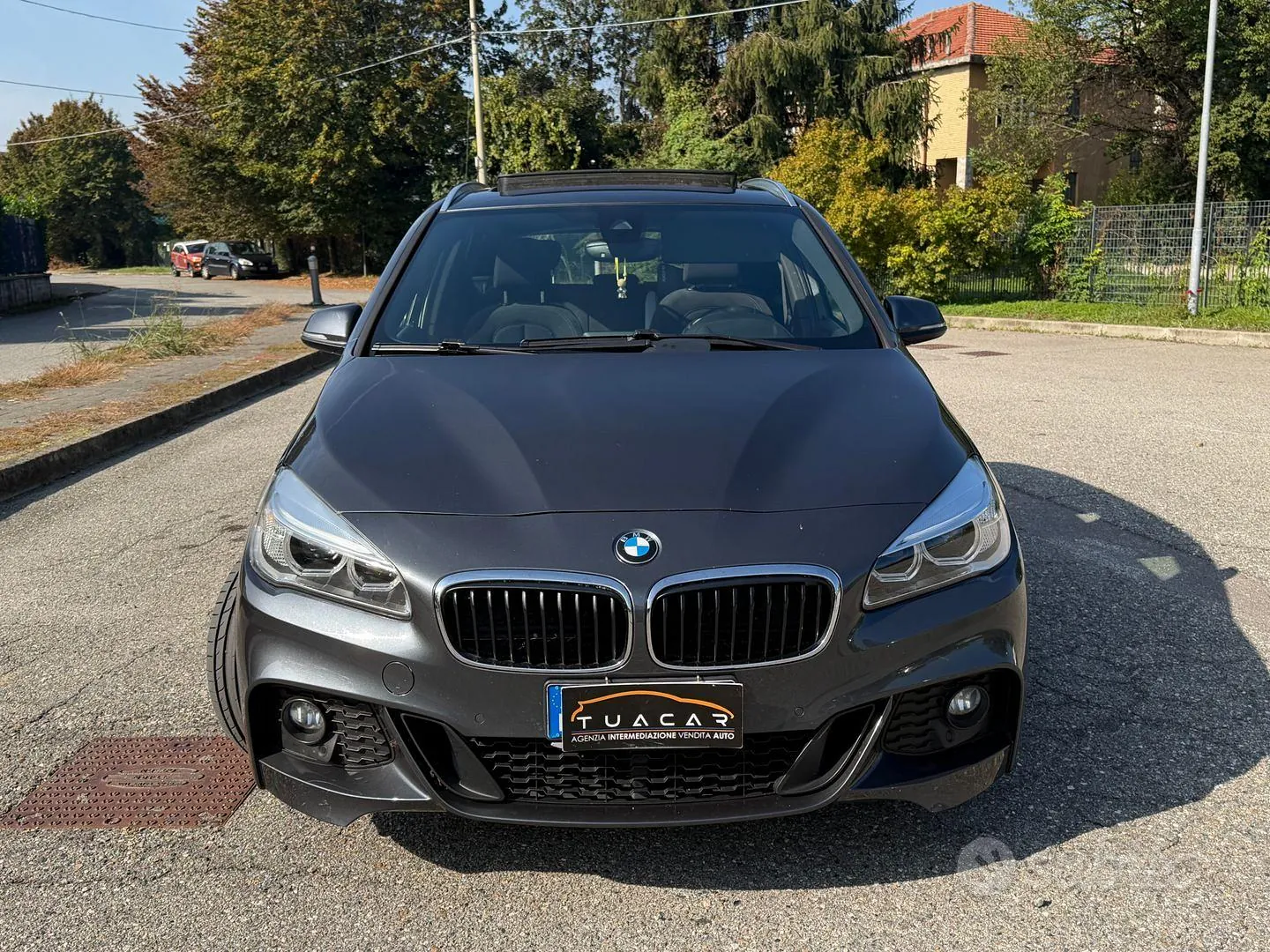 BMW 220 Active Tourer 2015 photo 3