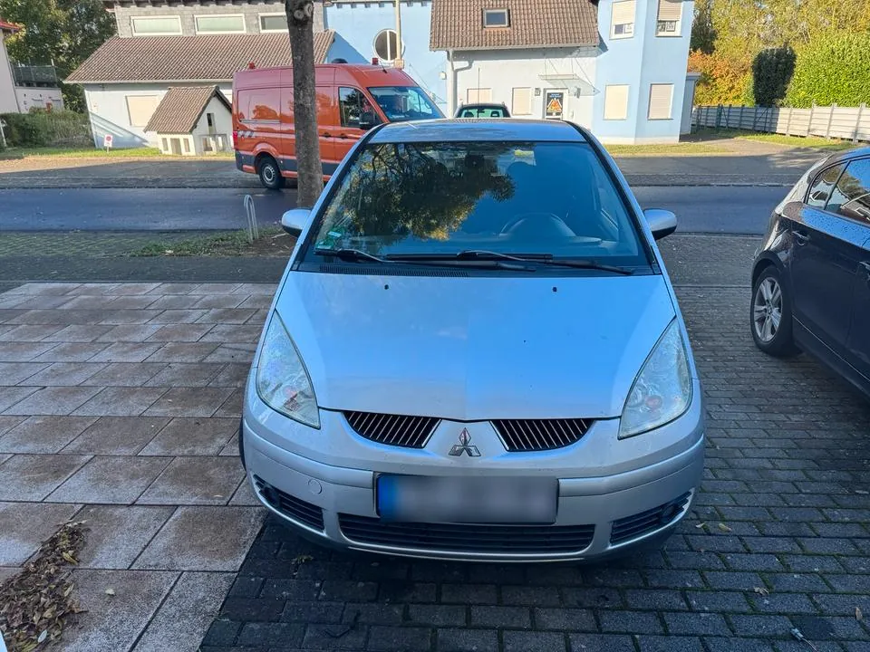 Mitsubishi Colt