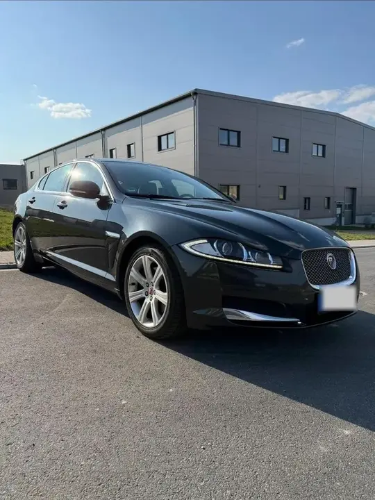 Jaguar Xf