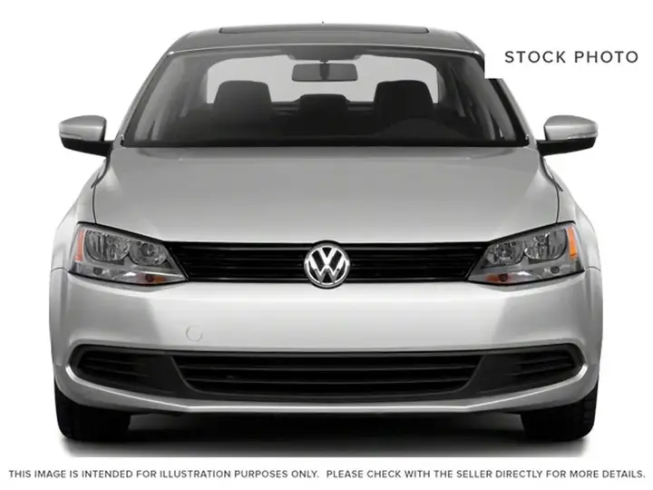 Volkswagen Jetta 2012 photo 2