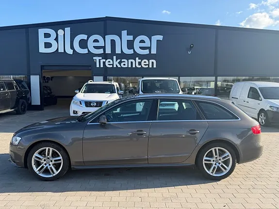 Audi A4 2014 photo 2