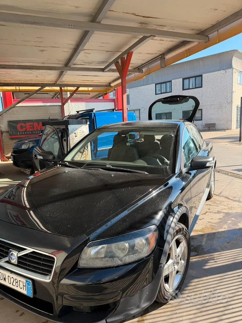 Volvo C30 2009 photo 4