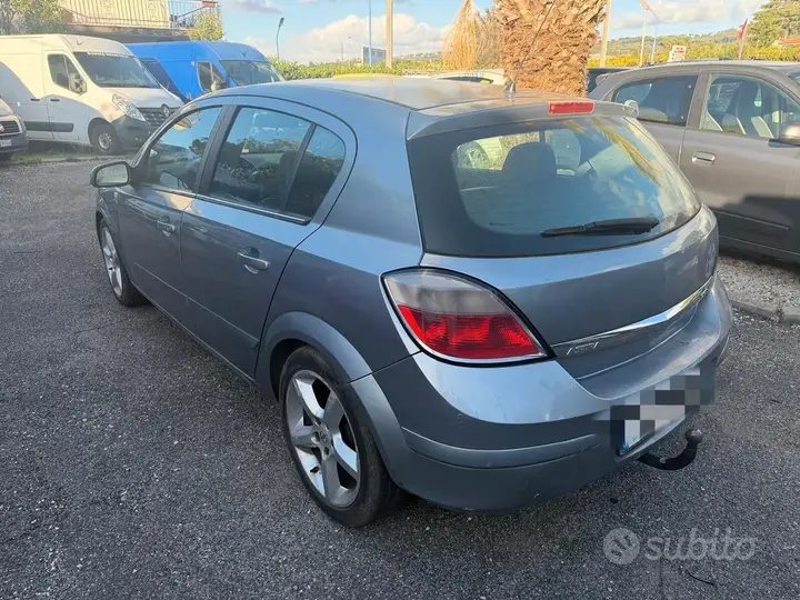 Opel Astra 2004 photo 3