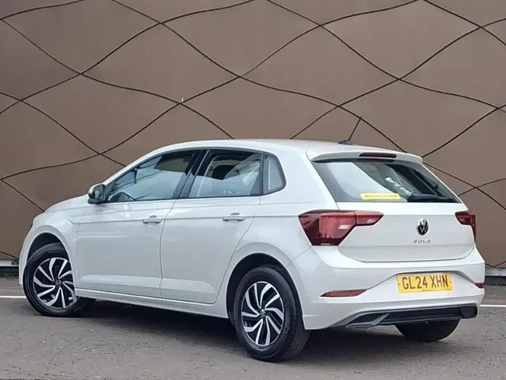 Volkswagen Polo 2024 photo 2