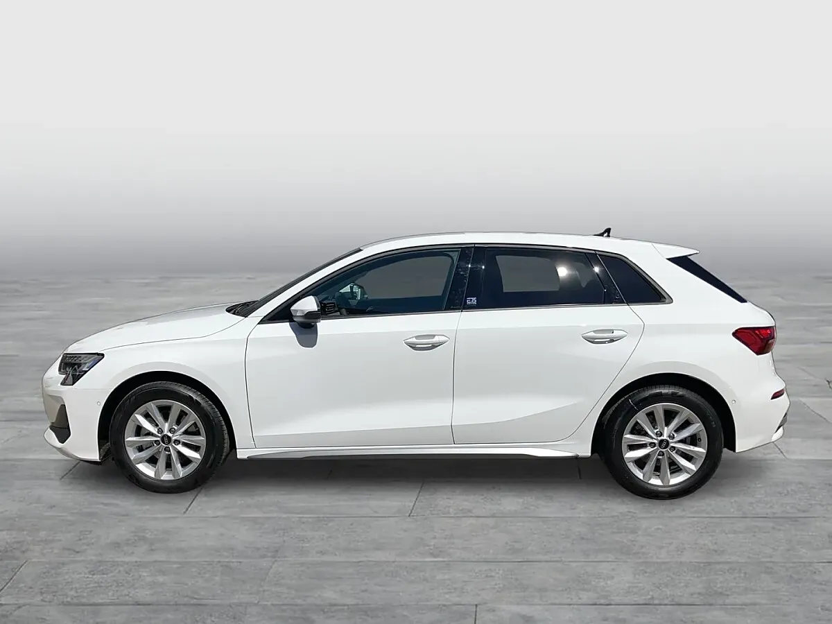 Audi A3 Sportback 2026 photo 3