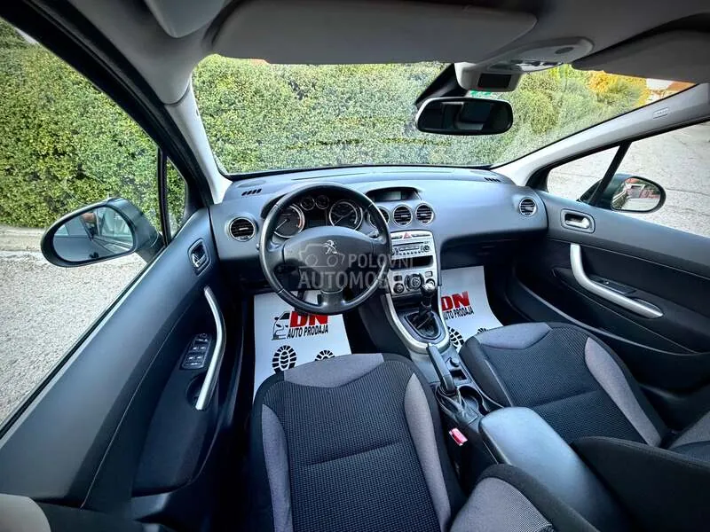 Peugeot 308 2012 photo 3
