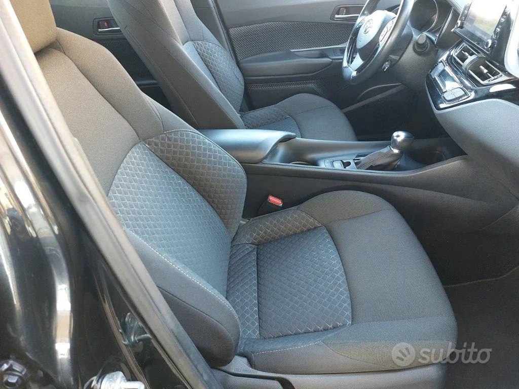 Toyota C-Hr 2022 photo 5