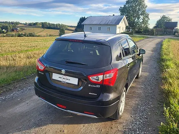 Suzuki Sx4 S-Cross 2016 photo 5