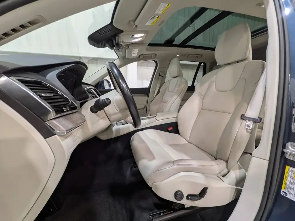 Volvo Xc90 2023 photo 2