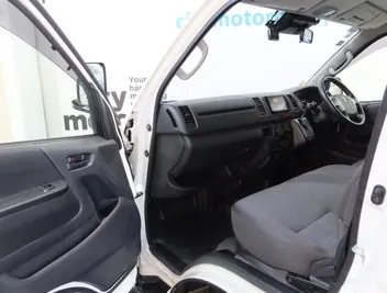 Toyota Hiace 2019 photo 5