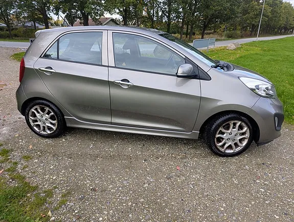 Kia Picanto 2012 photo 5