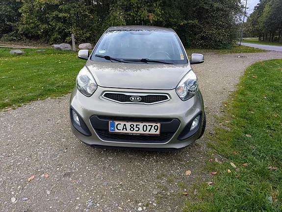 Kia Picanto 2012 photo 4
