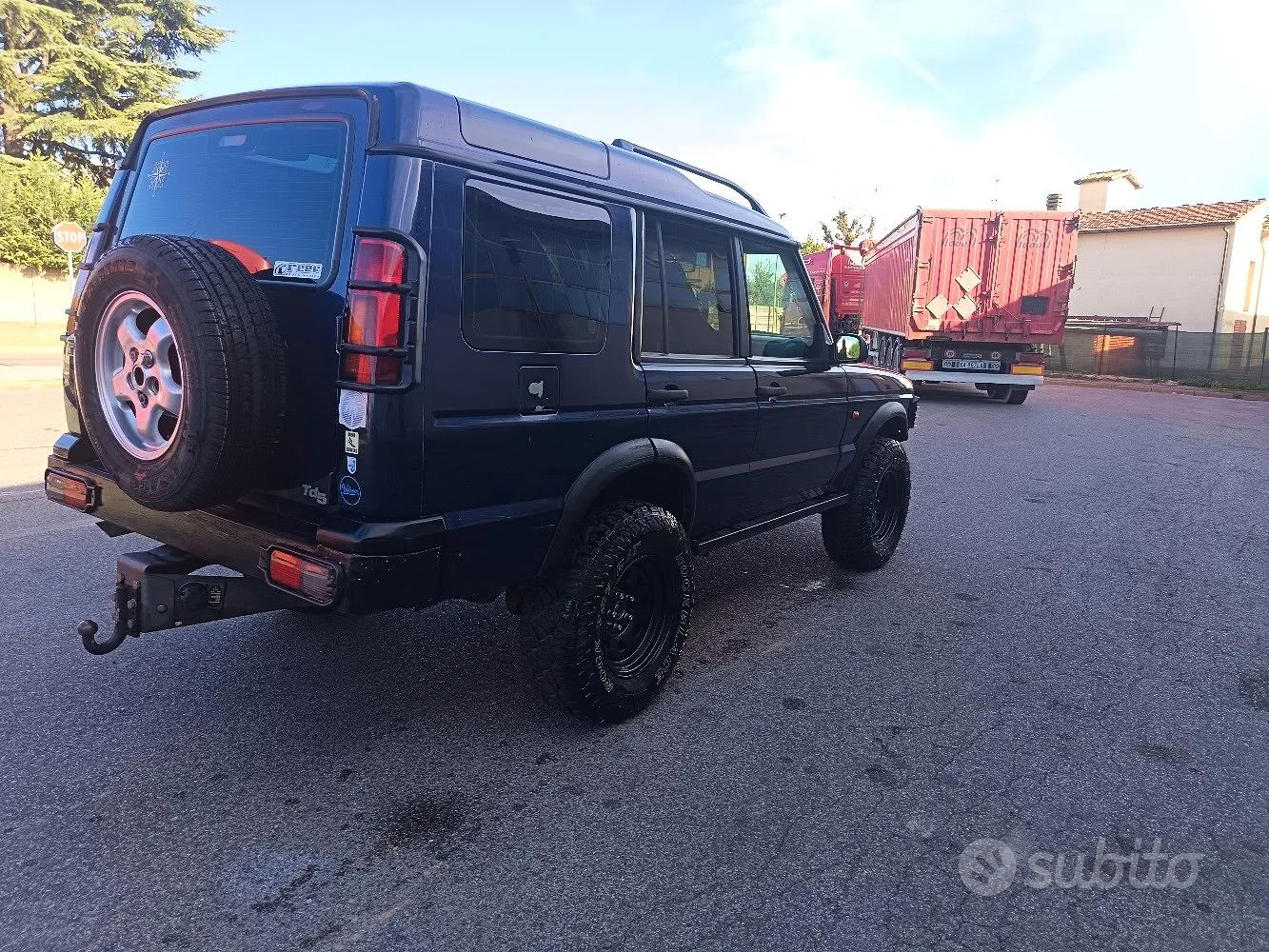 Land Rover Discovery 2003 photo 2