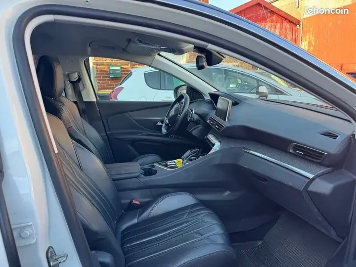 Peugeot 3008 2016 photo 5