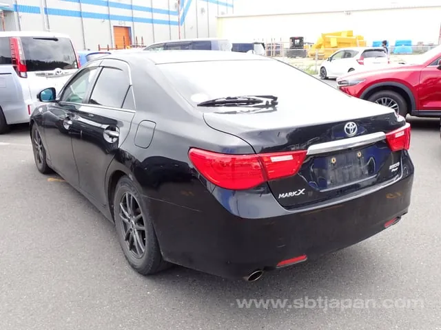 Toyota Mark X 250G Four 2011 photo 3