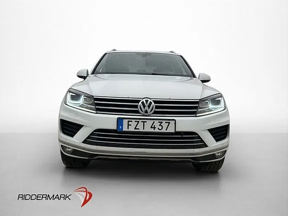 Volkswagen Touareg 2015 photo 2