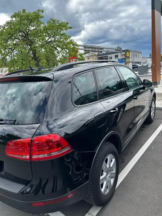 Volkswagen Touareg 2015 photo 3