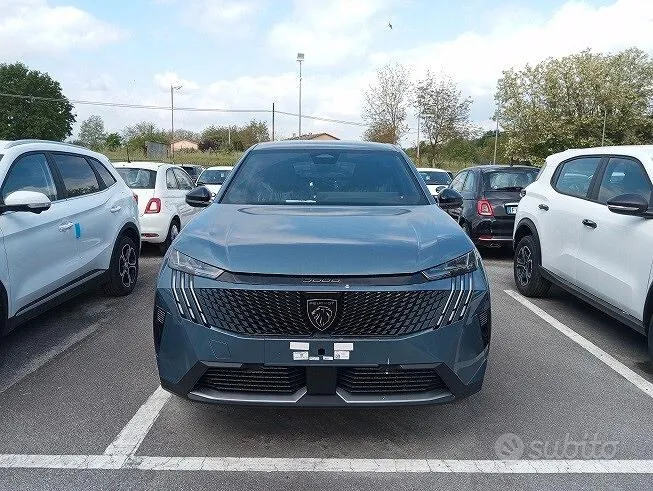 Peugeot 3008 photo 2