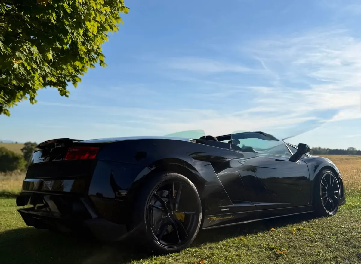 Lamborghini Gallardo 2013 photo 2