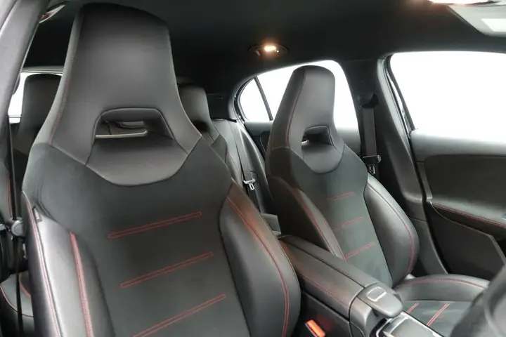 Mercedes-Benz A-Class 2019 photo 3