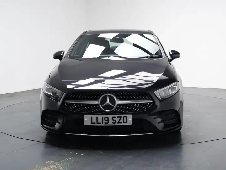 Mercedes-Benz A-Class 2019 photo 5