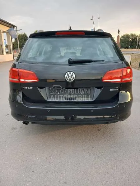 Volkswagen Passat 2011 photo 5