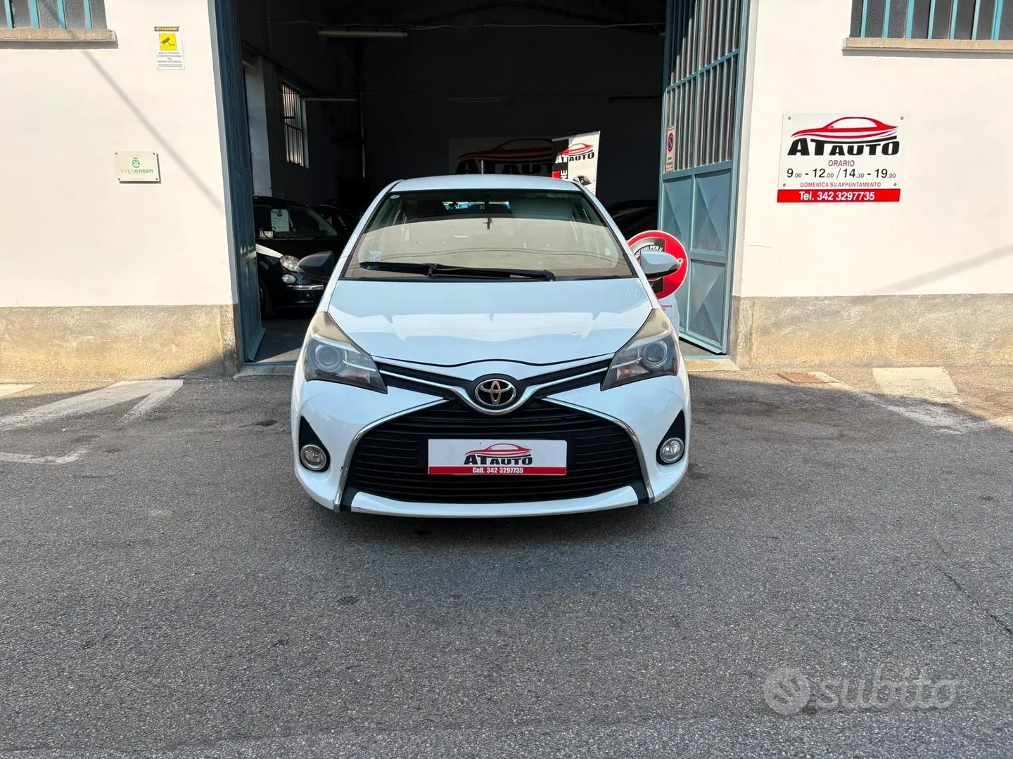 Toyota Yaris 2017 photo 3