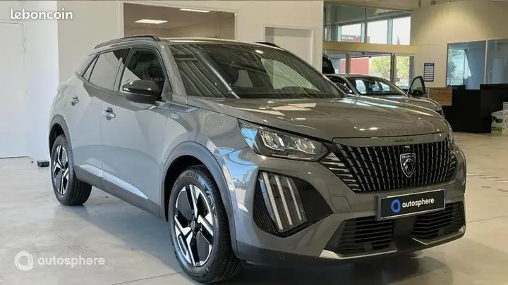 Peugeot 2008 2024 photo 3