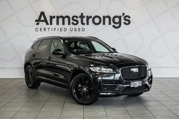 Jaguar F-Pace 2019 photo 2