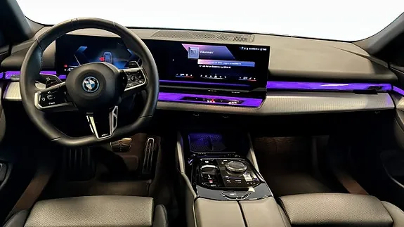 BMW 530E 2026 photo 4