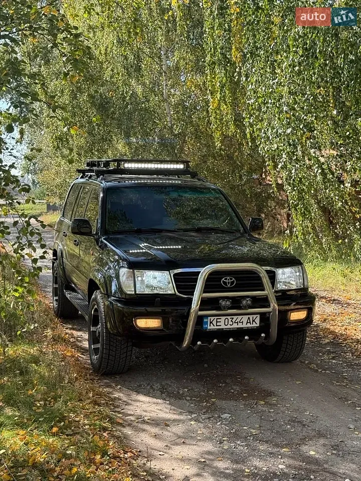 Toyota Land Cruiser 2002 photo 4
