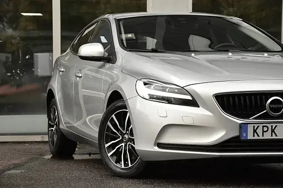 Volvo V40 2018 photo 4