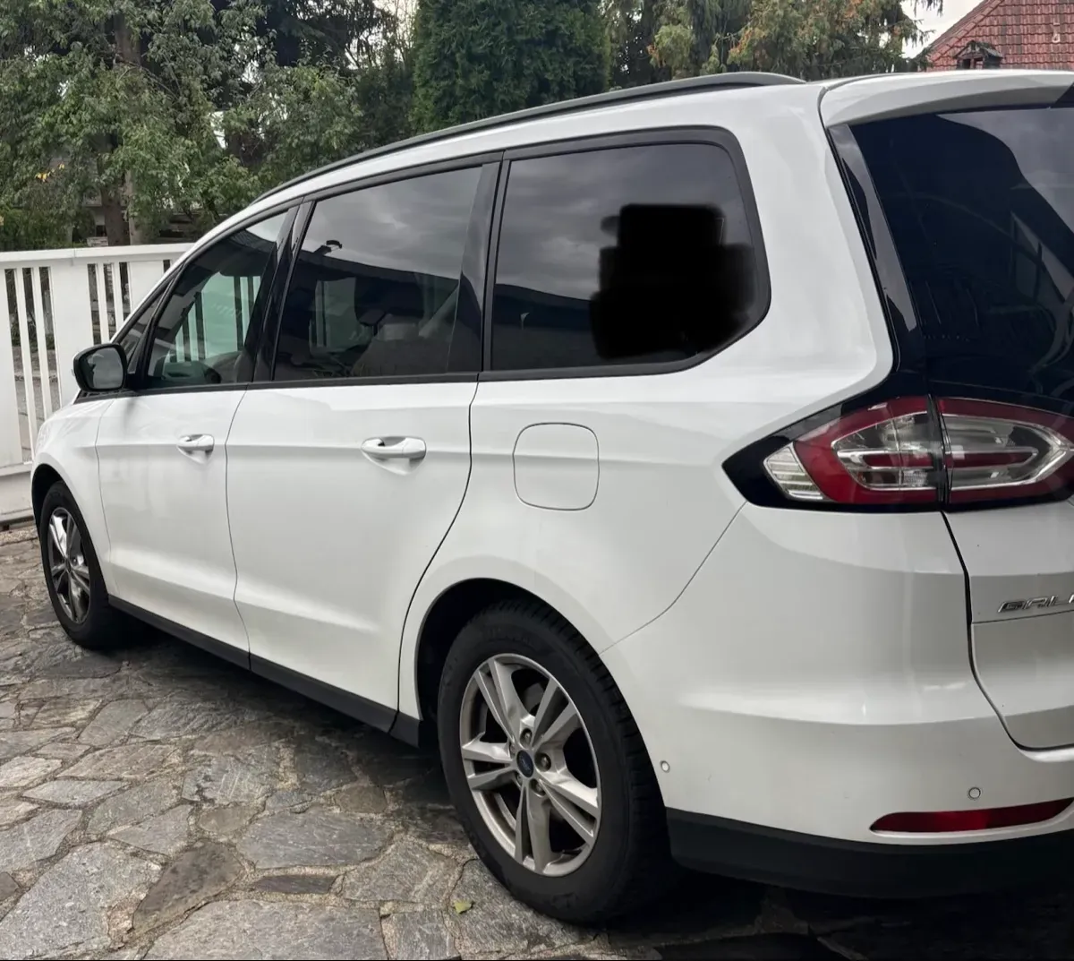 Ford Galaxy 2018 photo 3