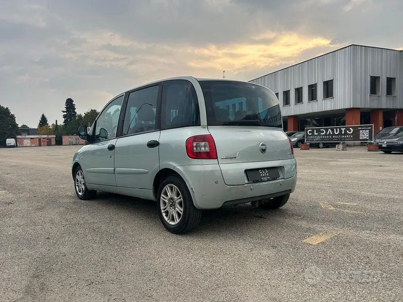 Fiat Multipla 2005 photo 2