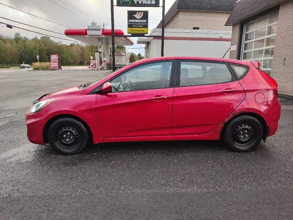 Hyundai Accent 2014 photo 2